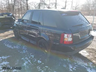 2006 Land Rover Range Rover Sport HSE with VIN SALSF25486A924891, listed as a IAAI auction lot 41192592 with 137,224 mi miles. Bid and sale history available at carsss.com. Image 3.