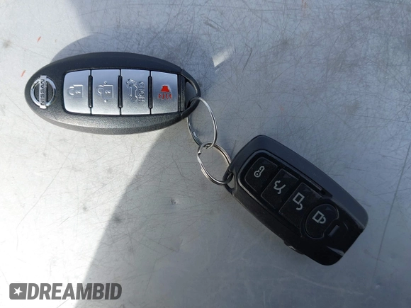 2015 Nissan Pathfinder Platinum with VIN 5N1AR2MM3FC688114, listed as a IAAI auction lot 41728757 with 102,925 mi miles and . Bid and sale history available at DreamBid. Image 11.