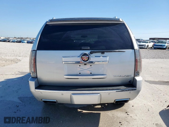 2014 Cadillac Escalade Premium z VIN 1GYS3CEFXER139466, wystawiony jako Copart lot #54128425 z przebiegiem 116 002 mil mil oraz Szkoda całkowita • Salvage title. Historia ofert i sprzedaży dostępna na DreamBid. Obrazek 6.