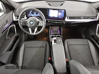 2025 BMW X1 xDrive28i with VIN WBX73EF01S5108498, listed as a Copart auction lot 52829325 with 9,430 mi miles and Clean Title. Bid and sale history available at carsss.com. Image 8.