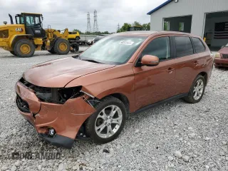 2014 Mitsubishi Outlander SE z VIN JA4AZ3A3XEZ008432, wystawiony jako Copart lot #58253905 z przebiegiem 115 042 mil mil oraz Szkoda całkowita • Salvage title. Historia ofert i sprzedaży dostępna na DreamBid. Obrazek 1.