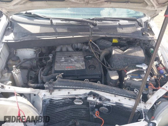 2001 Toyota Sienna LE with VIN 4T3ZF13C51U382556, listed as a IAAI auction lot 41744836 with 226,221 mi miles. Bid and sale history available at carsss.com. Image 10.