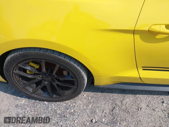 2015 Ford Mustang GT Premium z VIN 1FATP8FF9F5323726, wystawiony jako IAAI lot #42479740 z przebiegiem 68 581 mil mil oraz . Historia ofert i sprzedaży dostępna na DreamBid. Obrazek 12.