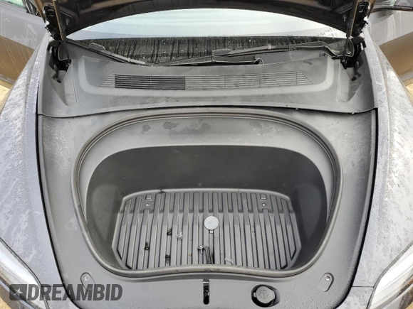 2025 Tesla Model 3 Long Range with VIN 5YJ3E1EA8SF920713, listed as a Copart auction lot 45182445 with 517 mi miles and Salvage title. Bid and sale history available at DreamBid. Image 12.