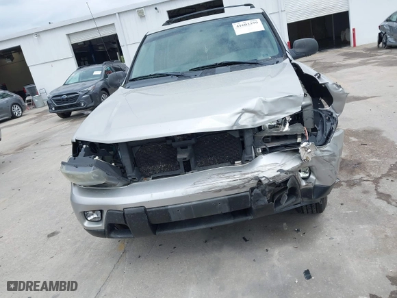 2008 Chevrolet TrailBlazer LT w/1LT with VIN 1GNDS13SX82226780, listed as a IAAI auction lot 41603379 with 159,086 mi miles. Bid and sale history available at carsss.com. Image 12.