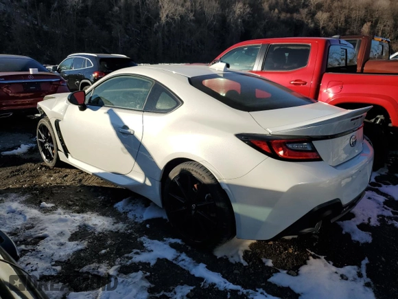2023 Toyota 86 Premium z VIN JF1ZNBE15P9761124, wystawiony jako Copart lot #56549525 z przebiegiem 10 794 mil mil oraz Szkoda całkowita • Salvage title. Historia ofert i sprzedaży dostępna na DreamBid. Obrazek 2.