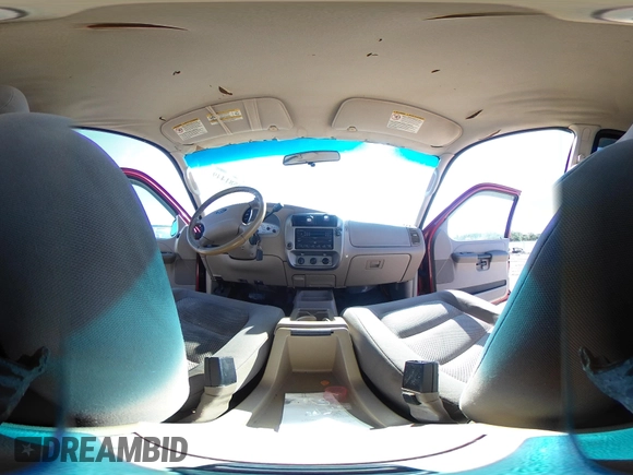 2005 Ford Explorer Sport Trac XLS с VIN 1FMZU67K65UA17287, выставлен на аукционе IAAI как лот 42581449 с пробегом 155 604 миль миль и . История ставок и продаж доступна на DreamBid. Изображение 18.