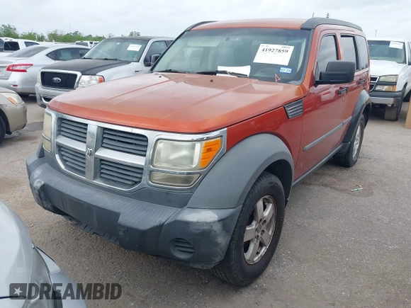 2007 Dodge Nitro SXT with VIN 1D8GT28K07W606463, listed as a IAAI auction lot 41927859 with 194,558 mi miles. Bid and sale history available at carsss.com. Image 2.
