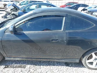 2005 Acura RSX Type S z VIN JH4DC53055S003813, wystawiony jako IAAI lot #41689905 z przebiegiem 232 458 mil mil oraz . Historia ofert i sprzedaży dostępna na DreamBid. Obrazek 14.