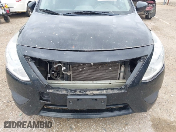 2016 Nissan Versa S z VIN 3N1CN7AP3GL882543, wystawiony jako IAAI lot #41821886 z przebiegiem 207 104 mil mil oraz . Historia ofert i sprzedaży dostępna na DreamBid. Obrazek 6.