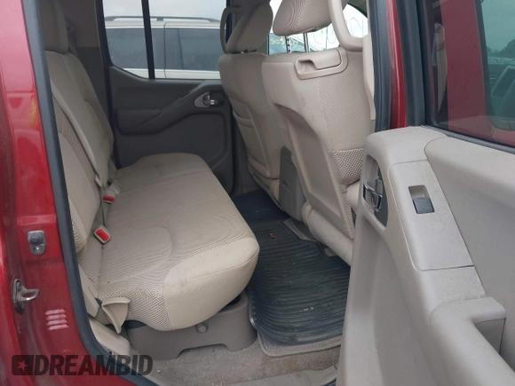 2014 Nissan Frontier SV z VIN 1N6AD0EV7EN752718, wystawiony jako IAAI lot #42505587 z przebiegiem 263 316 mil mil oraz . Historia ofert i sprzedaży dostępna na DreamBid. Obrazek 8.