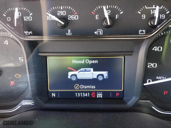 2021 GMC Sierra 2500HD AT4 with VIN 1GT19PEY2MF124565, listed as a IAAI auction lot 41841361 with 131,341 mi miles. Bid and sale history available at carsss.com. Image 7.