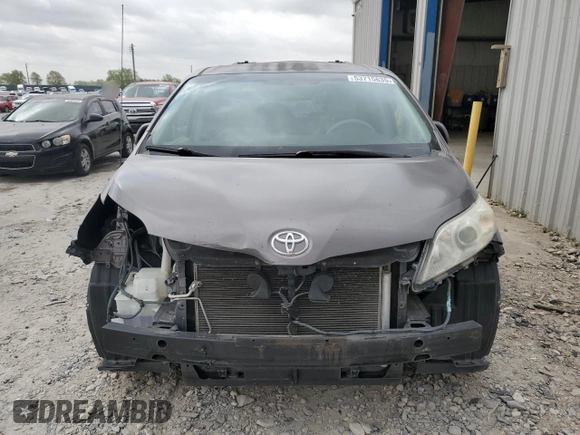 2011 Toyota Sienna LE AAS with VIN 5TDKK3DCXBS151601, listed as a Copart auction lot 53715635 with 264,672 mi miles and Salvage title. Bid and sale history available at DreamBid. Image 5.