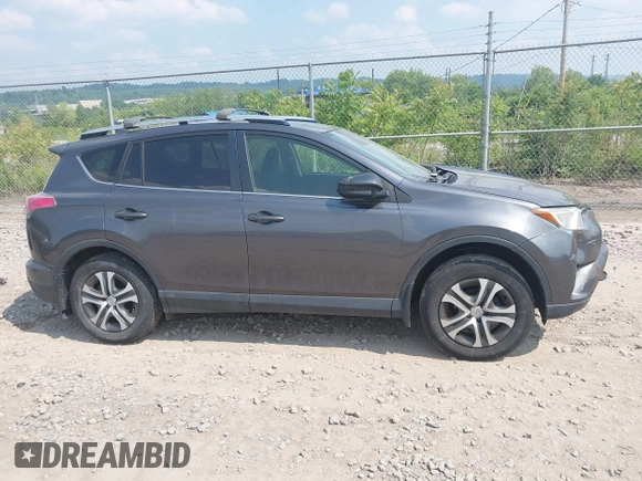 2017 Toyota RAV4 LE с VIN JTMBFREV2HJ701869, выставлен на аукционе IAAI как лот 42422409 с пробегом 98 769 миль миль и . История ставок и продаж доступна на DreamBid. Изображение 13.