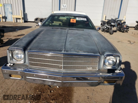 1977 Chevrolet Malibu с VIN 1C80D7Z504563, выставлен на аукционе Copart как лот 82671414 с пробегом 68 221 миль миль и Чистый • Clean title. История ставок и продаж доступна на DreamBid. Изображение 5.