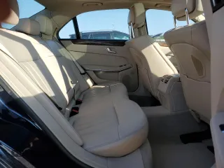 2015 Mercedes-Benz E 400 z VIN WDDHF6HB2FB160569, wystawiony jako Copart lot #63594225 z przebiegiem 123 730 mil mil oraz Szkoda całkowita • Salvage title. Historia ofert i sprzedaży dostępna na DreamBid. Obrazek 10.