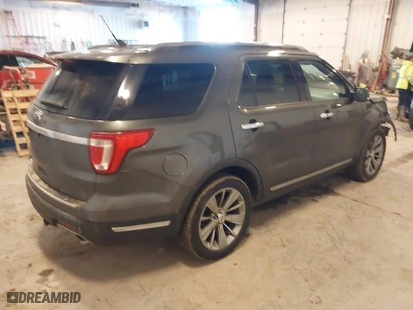 2018 Ford Explorer Limited with VIN 1FM5K7F83JGB10681, listed as a IAAI auction lot 41655773 with 155,527 mi miles. Bid and sale history available at carsss.com. Image 4.