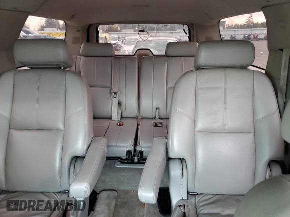 2008 Chevrolet Suburban LT w/3LT with VIN 1GNFK16318J239338, listed as a Copart auction lot 42444485 with 222,230 mi miles and Salvage Title. Bid and sale history available at carsss.com. Image 10.