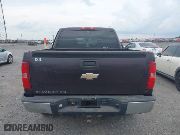 2008 Chevrolet Silverado 1500 Work Truck with VIN 2GCEC13C481212733, listed as a IAAI auction lot 42091157 with 329,088 mi miles and . Bid and sale history available at DreamBid. Image 16.