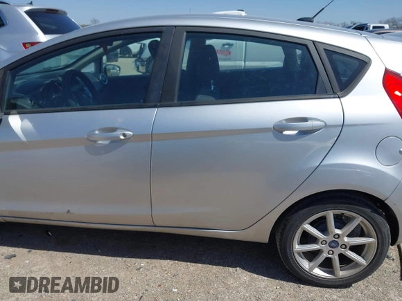 2019 Ford Fiesta SE with VIN 3FADP4EJ0KM148614, listed as a IAAI auction lot 41860070 with 68,361 mi miles and . Bid and sale history available at DreamBid. Image 15.