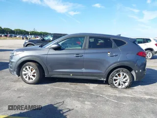 2021 Hyundai Tucson SE with VIN KM8J2CA49MU387658, listed as a IAAI auction lot 41408719 with 22,316 mi miles. Bid and sale history available at carsss.com. Image 13.