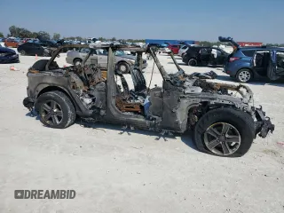 2018 Jeep Wrangler Unlimited Sahara z VIN 1C4HJXEG2JW118046, wystawiony jako Copart lot #47351695 z przebiegiem Nie podano mil oraz Nie do naprawy • Non repairable. Historia ofert i sprzedaży dostępna na DreamBid. Obrazek 4.