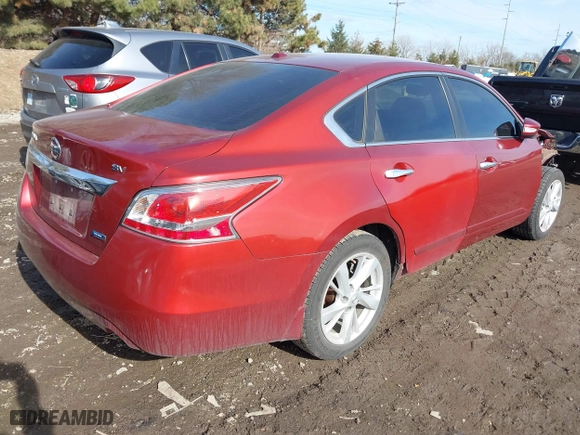 2014 Nissan Altima 2.5 SV with VIN 1N4AL3AP6EC298851, listed as a IAAI auction lot 41497640 with 180,268 mi miles. Bid and sale history available at carsss.com. Image 4.