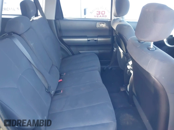 2005 Mitsubishi Endeavor LS with VIN 4A4MM21S15E074337, listed as a IAAI auction lot 41411760 with 194,542 mi miles. Bid and sale history available at carsss.com. Image 8.