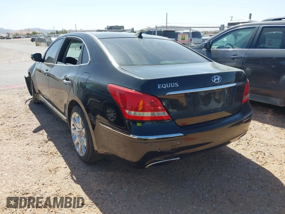 2013 Hyundai Equus Signature with VIN KMHGH4JH0DU059580, listed as a IAAI auction lot 41993494 with 89,403 mi miles and . Bid and sale history available at DreamBid. Image 3.
