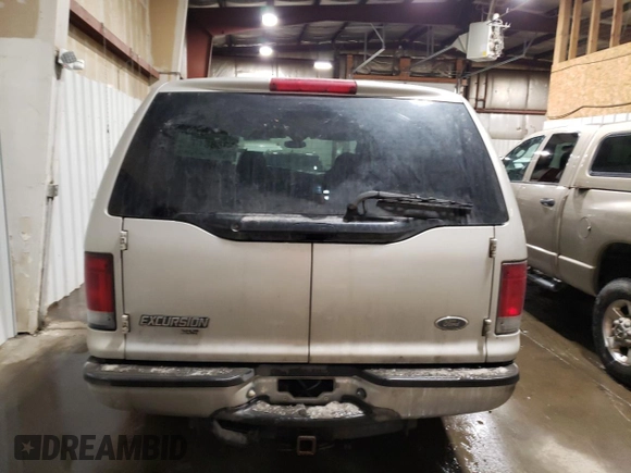 2005 Ford Excursion Special Serv z VIN 1FMSU41P25EC24926, wystawiony jako Copart lot #83532424 z przebiegiem 176 253 mil mil oraz Czysty tytuł • Clean title. Historia ofert i sprzedaży dostępna na DreamBid. Obrazek 6.