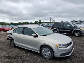 2012 Volkswagen Jetta SE with VIN 3VWDP7AJ8CM302938, listed as a Copart auction lot 57828475 with 127,174 mi miles and Clean title. Bid and sale history available at DreamBid. Image 4.