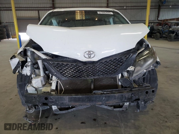 2015 Toyota Sienna SE with VIN 5TDXK3DC8FS662302, listed as a Copart auction lot 57995425 with 181,379 mi miles and Salvage title. Bid and sale history available at DreamBid. Image 5.