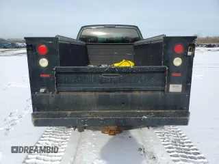2016 Ford F-350 with VIN 1FDRF3B6XGEC44305, listed as a Copart auction lot 41782615 with 174,301 mi miles and Salvage title. Bid and sale history available at DreamBid. Image 6.