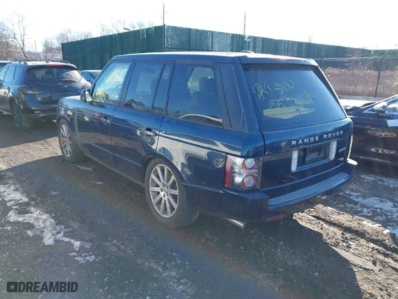 2011 Land Rover Range Rover SC with VIN SALMF1E4XBA337704, listed as a IAAI auction lot 41432418 with 999,999 mi miles. Bid and sale history available at carsss.com. Image 3.