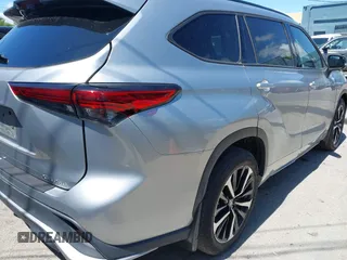 2021 Toyota Highlander XSE с VIN 5TDLZRBH2MS113445, выставлен на аукционе IAAI как лот 42578724 с пробегом 48 279 миль миль и . История ставок и продаж доступна на DreamBid. Изображение 6.