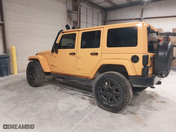 2012 Jeep Wrangler Unlimited Sahara with VIN 1C4HJWEG0CL173304, listed as a IAAI auction lot 41853457 with 278,324 mi miles. Bid and sale history available at carsss.com. Image 3.