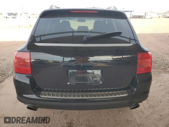 2005 Porsche Cayenne z VIN WP1AA29P65LA20822, wystawiony jako Copart lot #84620014 z przebiegiem 99 755 mil mil oraz Czysty tytuł • Clean title. Historia ofert i sprzedaży dostępna na DreamBid. Obrazek 6.