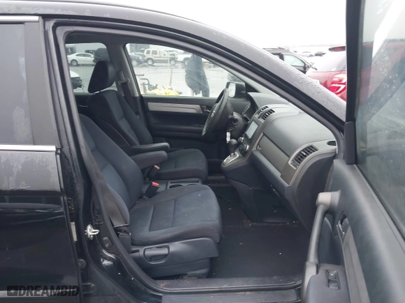 2011 Honda CR-V LX with VIN 5J6RE3H36BL035484, listed as a IAAI auction lot 41562784 with 226,454 mi miles. Bid and sale history available at carsss.com. Image 5.