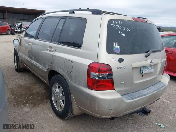 2006 Toyota Highlander w/3rd Row with VIN JTEDP21A560120381, listed as a IAAI auction lot 41077263 with 210,170 mi miles. Bid and sale history available at carsss.com. Image 3.