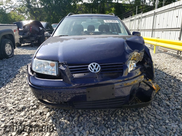 2002 Volkswagen Jetta with VIN WVWRK61J12W525113, listed as a Copart auction lot 61213625 with 47,259 mi miles and Clean title. Bid and sale history available at DreamBid. Image 5.