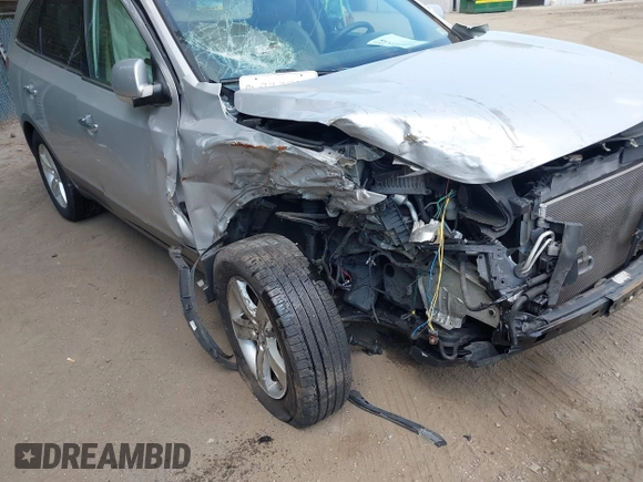 2011 Hyundai Veracruz Limited with VIN KM8NU4CC6BU157885, listed as a IAAI auction lot 42590538 with 145,612 mi miles and . Bid and sale history available at DreamBid. Image 6.