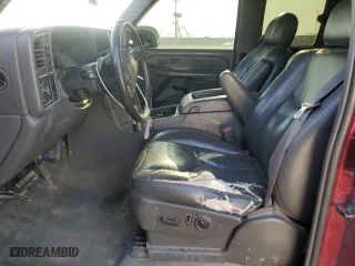 2004 GMC Sierra 1500 SLT with VIN 2GTEK19TX41147066, listed as a Copart auction lot 49426025 with 248,978 mi miles and Salvage Title. Bid and sale history available at carsss.com. Image 7.