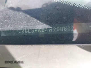 2004 Jeep Liberty Limited с VIN 1J4GL58K64W268802, выставлен на аукционе IAAI как лот 42037186 с пробегом 187 819 миль миль и . История ставок и продаж доступна на DreamBid. Изображение 9.