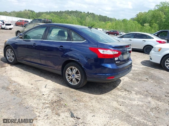 2012 Ford Focus SEL with VIN 1FAHP3H20CL135266, listed as a IAAI auction lot 41953148 with 196,042 mi miles. Bid and sale history available at carsss.com. Image 3.