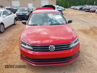 2016 Volkswagen Jetta Sport z VIN 3VWD17AJXGM397980, wystawiony jako IAAI lot #42223826 z przebiegiem 85 915 mil mil oraz . Historia ofert i sprzedaży dostępna na DreamBid. Obrazek 12.