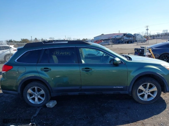 2013 Subaru Outback 2.5i Limited with VIN 4S4BRCKC6D3227927, listed as a IAAI auction lot 41570981 with NaN miles. Bid and sale history available at carsss.com. Image 13.