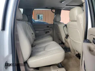 2004 Chevrolet Suburban Z71 with VIN 3GNFK16Z84G196603, listed as a Copart auction lot 45310915 with 0 mi miles and Salvage Title. Bid and sale history available at carsss.com. Image 10.
