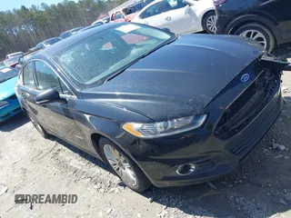 2015 Ford Fusion SE Hybrid with VIN 3FA6P0LU8FR148917, listed as a IAAI auction lot 41876627 with 253,952 mi miles. Bid and sale history available at carsss.com. Image 1.