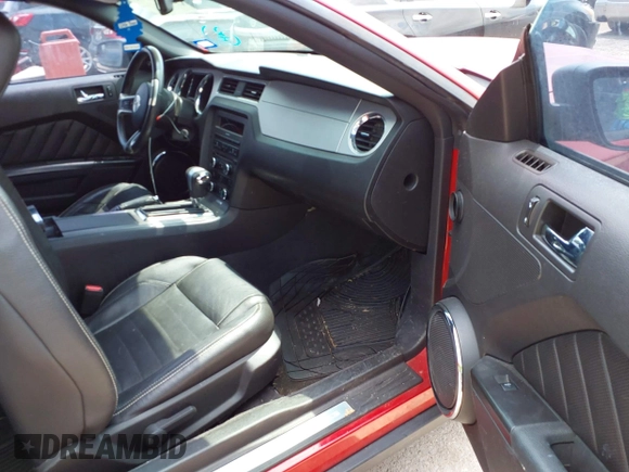 2011 Ford Mustang V6 with VIN 1ZVBP8EMXB5154121, listed as a IAAI auction lot 42154423 with 128,949 mi miles and . Bid and sale history available at DreamBid. Image 5.