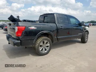 2017 Nissan Titan SV with VIN 1N6AA1E52HN575675, listed as a Copart auction lot 59639975 with 227,451 mi miles and Clean title. Bid and sale history available at DreamBid. Image 3.